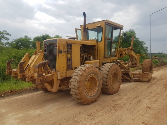 ขายเหมาแท่นยาง พร้อมรถ5คัน