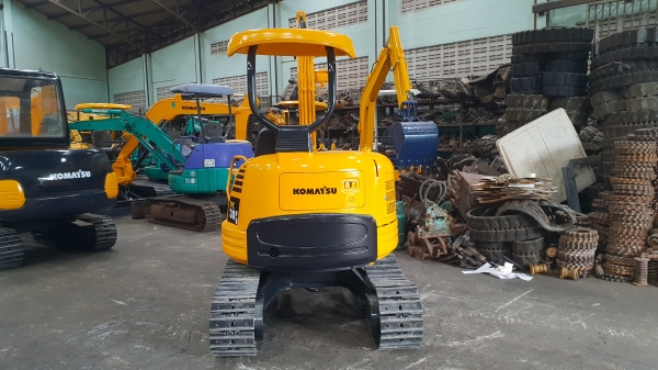 ขาย รถขุด KOMATSU รุ่น PC30FR มือสองญี่ปุ่น แทรกเหล็ก สลัก บูทเอวแน่น 100\% หัวเก๋ง คอนโทรลสั้น ทำงานไว สวยพร้อมใช้งาน มือถือ 0818753444  สอบถามเพิ่มเติมได้ที่ http://line.me/ti/p/mFkzr50JV