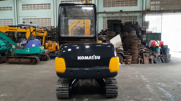 ขาย รถขุด KOMATSUรุ่น PC30-7-มือสองญี่ปุ่น แทรกเหล็ก สลัก บูทเอวแน่น 100\% ปั้มนิ้ว คอนโทรลสั้น ทำงานไว หัวเก๋ง สวยพร้อมใช้งาน มือถือ 0818753444  สอบถามเพิ่มเติมได้ที่ http://line.me/ti/p/mFkzr50JV