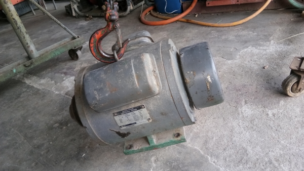 ขายเมอเตอร์3แรงยี่ห้อฮิตาชิไฟ220พร้อมใช้.ครับ