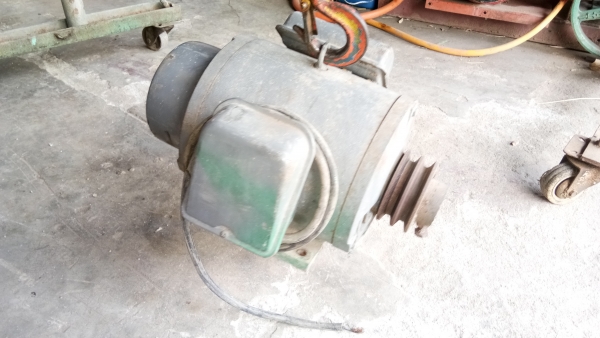 ขายเมอเตอร์3แรงยี่ห้อฮิตาชิไฟ220พร้อมใช้.ครับ