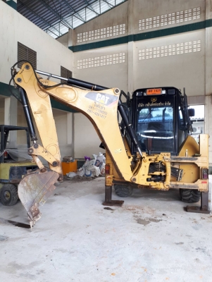 ขายหน้าตักหลังขุด CAT 422E สวย 3XXX ก่วา ชม. ขายหน้าตักหลังขุด CAT 422E สวย 3XXX ก่วา ชม.