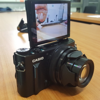 Casio EX100F Casio EX100F