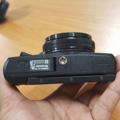 Casio EX100F Casio EX100F