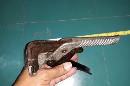 ขายคีมปอกสายไฟMCC MADE IN JAPAN. เก่ามือสอง