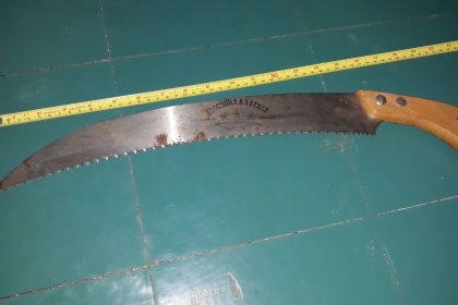 ขายเลื่อยตราจระเข้สามดาวเยอรมันด้ามไม้ MADE IN GERMANY.