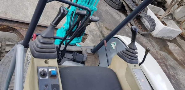 รถขุดขนาด2.5ตัน KOBELCO SK25SR-2 เก่านอกรุ่นใหม่ ทำงานไวมาก มีไลน์เจาะ ช่วงล่างแน่นทำงานคล่องตัว สามารถปรับคอนโทลได้  ราคา360,000บาท สนใจติดต่อ  #KPGแทรคเตอร์ 081-8416818 083-4355829, 092-9938255 รับรองคุณภาพ ติดต่อสอบถามได้ที่  กดไปที่ลิ้ง