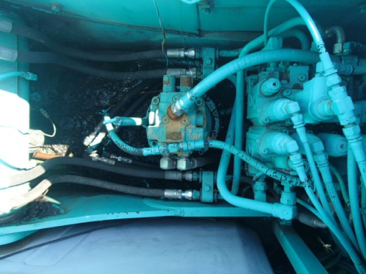 Kobelco SK120-3 รถขุด มือสองญี่ปุ่น โทร. 080-6565422 (หนิง)