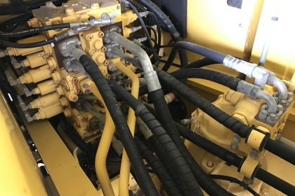 ขาย!! >>> Komatsu Pc200 รุ่น 8 MO สวยเต็ม PM.ยังเหลือ <<< เบอร์ติดต่อ 098-7155789 086-4631102