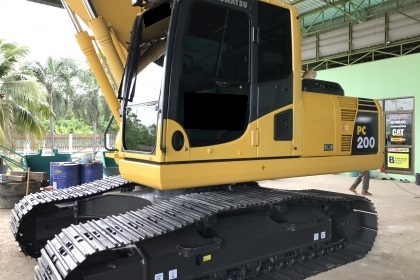 ขาย!! >>> Komatsu Pc200 รุ่น 8 MO สวยเต็ม PM.ยังเหลือ <<< เบอร์ติดต่อ 098-7155789 086-4631102