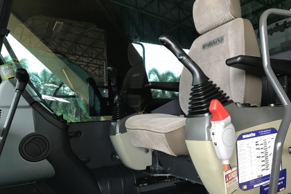 ขาย!! >>> Komatsu Pc200 รุ่น 8 MO สวยเต็ม PM.ยังเหลือ <<< เบอร์ติดต่อ 098-7155789 086-4631102