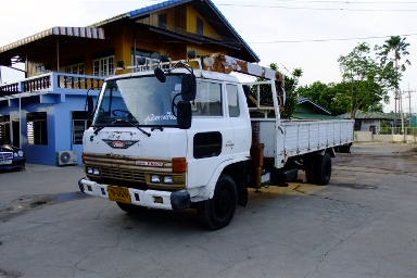 ขาย รถบรรทุกHENO FD ติดเครน ทาดาโน่ 30 V 185 แรงม้า รถเดิมเดิมไม่ได้ตบแต่ง สภาบพร้อมใช้งานมากมาก