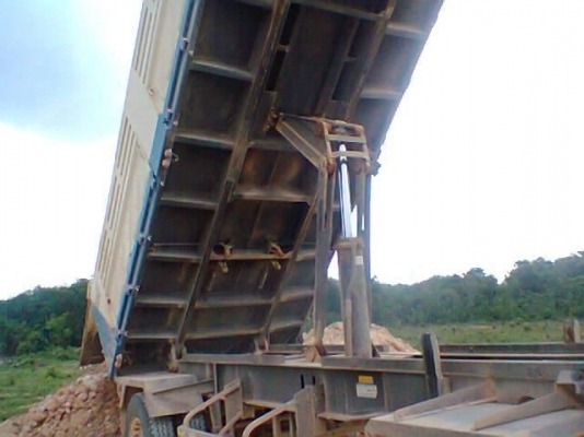 ขายหางพ่วงดั๊ม 2 เพลา ปี 55  สนใจติดต่อ 081 - 6079515