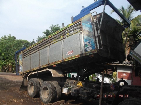 isuzu JCM165 สองเพลาครับ