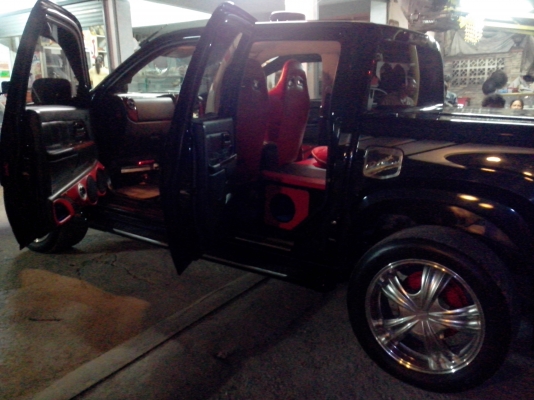 รับติดตั้งเครื่องเสียงนอกสถานที่ วุฒคาร์ออดิโอ T 0847113466 รับติดตั้งเครื่องเสียงนอกสถานที่ วุฒคาร์ออดิโอ T 0847113466