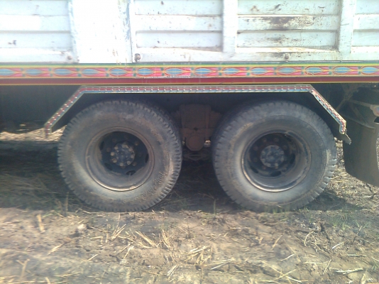 MITSUBISHI FN527M-TF 220 แรงม้า 2 เพลา ดัมพ์ มีระบบลากจูง