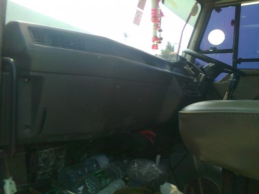 MITSUBISHI FN527M-TF 220 แรงม้า 2 เพลา ดัมพ์ มีระบบลากจูง