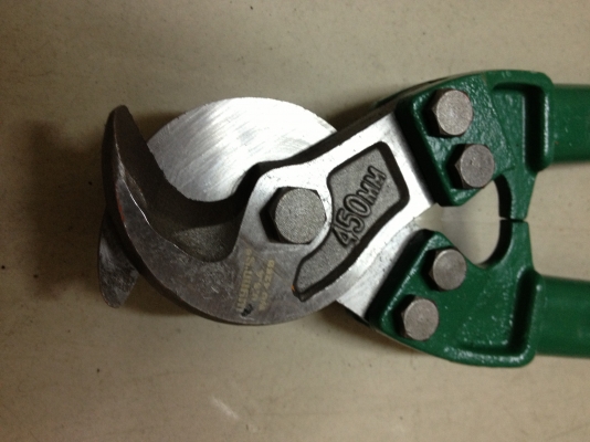 คีมตัดสายไฟ,เคเบิ้ล 18" WYNN'S  ตัดสายได้ถึงเบอร์ 450MM