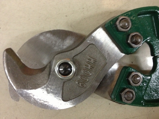 คีมตัดสายไฟ,เคเบิ้ล 24" WYNN'S ตัดสายได้ถึงเบอร์ 600MM คีมตัดสายไฟ,เคเบิ้ล 24" WYNN'S ตัดสายได้ถึงเบอร์ 600MM