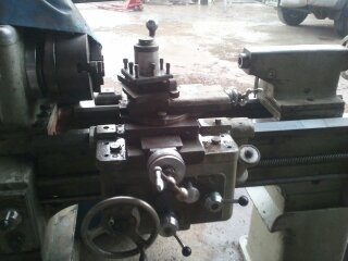 เครื่องกลึง