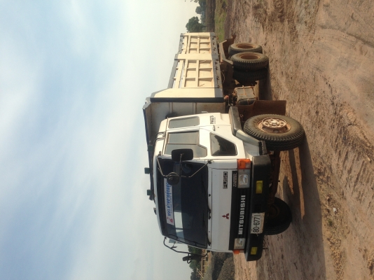 ขายด่วน Mitsubishi Fuso FN 527M TF