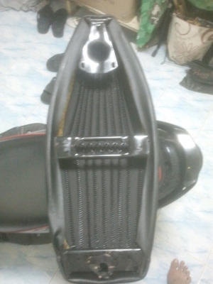 ขายตระแกรงหลังเวสป้า