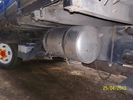 ขๅย  6ล้อ  NPR  ประกอบ 100แรง  คัชซีสวย เกียร์สั้น