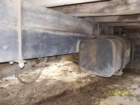 ขๅย  6ล้อ  NPR  ประกอบ 100แรง  คัชซีสวย เกียร์สั้น