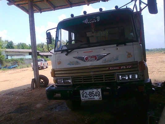 ขายด่วน..รถสิบล้อ HINO FL17 เครื่องดี คัสซีสวย เก๋งสวย รถสวยพร้อมใช้ มีทะเบียน.