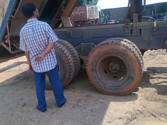 ขายด่วน..รถสิบล้อ HINO FL17 เครื่องดี คัสซีสวย เก๋งสวย รถสวยพร้อมใช้ มีทะเบียน.