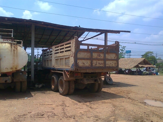 ขายด่วน..รถสิบล้อ HINO FL17 เครื่องดี คัสซีสวย เก๋งสวย รถสวยพร้อมใช้ มีทะเบียน.