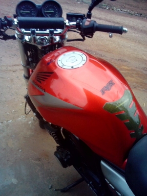 ลดราคาขาย ด่วน cb400 ปี95 สพม.