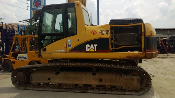 CATTERPILLAR model 322C รถนอกนำเข้า CATTERPILLAR model 322C รถนอกนำเข้า