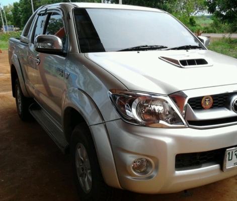 TOYOTA HILUX VIGO D4D EXTRACAB Prerunner  2.5 MT ปี 53 รถบ้านสภาพดีสีบางเดิมพร้อมใช้งาน วิ่งน้อย 52,200 กม. เครื่องดี ภายในเก๋งคอนโซลสวยจัดอุปกรณ์อำนวยความสะดวกครบพร้อม CD จอ พ.เพาเวอร์ ก.ไฟฟ้า กระบะปูพื้นยางลายเนอร์ ช่วงล่างแน่น ยางสภาพดี 80\% พร้อมใช้