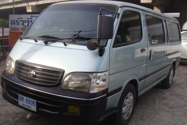 ขายด่วนรถตู้ commuter ปี 2004