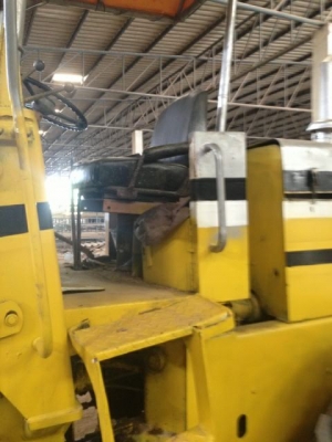 ขายรถตักล้อยางKOMATSU510พร้อมใช้สนใจโทร081-9701072