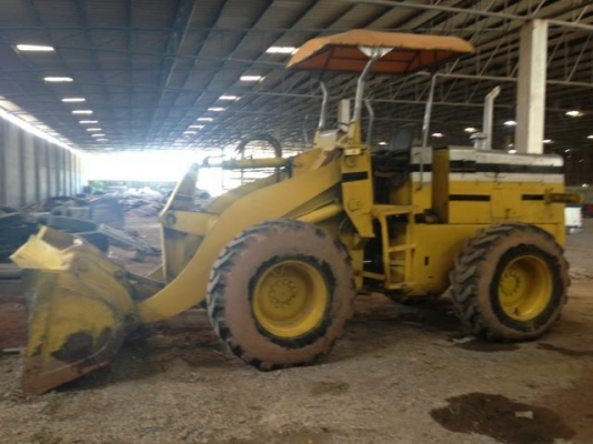 ขายรถตักล้อยางKOMATSU510พร้อมใช้สนใจโทร081-9701072