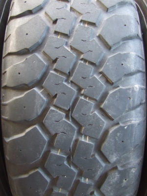 ยาง 265/75/16 ปี 09 ล้อ - 30