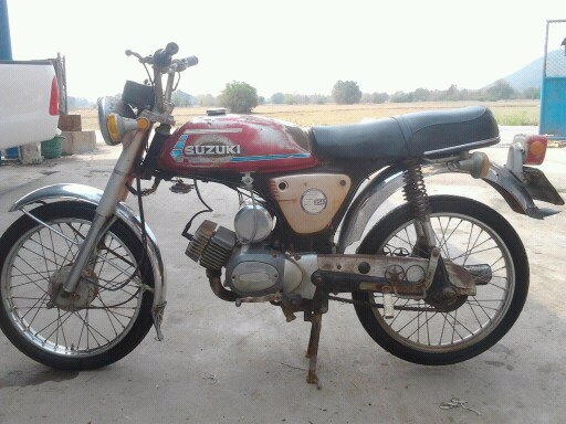 ขาย SUZUKI A 100 เดิมแห้ง เครื่องดี พร้อมใช้ ทะเบียนโอน เอกสารครบ ครับ