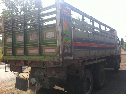 ขายรถบรรทุก 10 ล้อ (ดั้ม) HINO 1M เครื่องเดิมดี 220 แรง  คัสซีสวย มีระบบลากลูก ราคาต่อรอง ทะเบียนพร้อมโอน