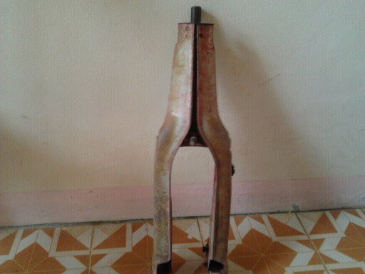 ขายอะไหล่ C 900เดิมแท้ ของเยอะเกือบทั้งคัน หาอยู่ลองชม วงล้อวิบาก DT  บั้มเบลค 3 ตัว แผงคอ 1 ชุด คาร์บู LIFAN 125 ใหม่ยังไม่ได้ใช้ ราคา ถูก