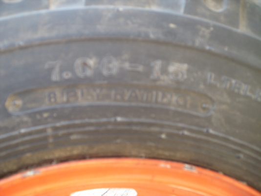 ออฟโรด ขายถูกทั้ง4วงยางพร้อมแม๊กซ์ใส่คาริเบียน วิทราร่า 5รูขอบ15ดอกยางหนา คม ลึก