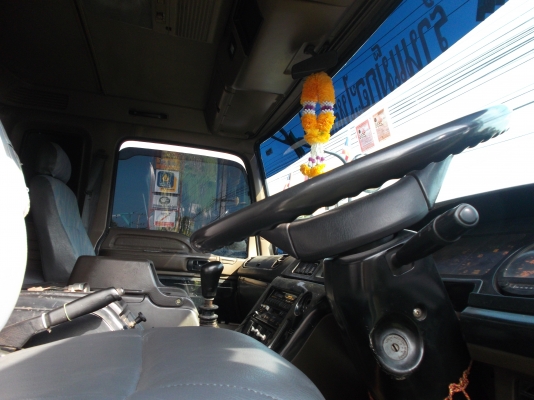 ขายด่วนรถสิบ2ล้อดรั้มGIGAเครือง360แรงม้า