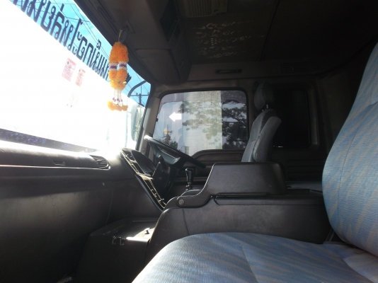 ขายด่วนรถสิบ2ล้อดรั้มGIGAเครือง360แรงม้า