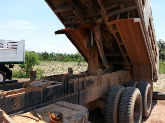 ขายด่วน MITSUBISHI FN527MA2800สองเพลาดั้มสภาพพร้อมใช้รีบโทร 0801515451 0811838154