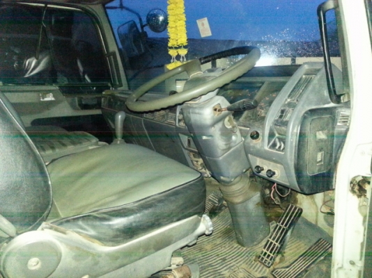 ขายด่วน HINOFM3H195แรงสองเพลาดั้มรีบจอง 0811838154