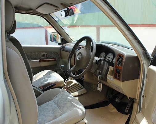 ขายนิสสันฟรอนเทียร์ 150 แรงม้า 4x4 ZD30T ติดกระบะดั๊มไฟฟ้า