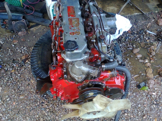 ขายเครื่องWO4D 117แรงม้ามีใบคลุม