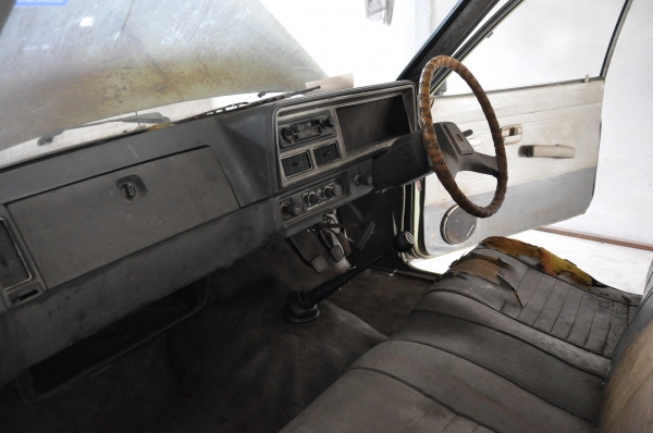 ขาย ISUZU KB2200 มือหนึ่ง พร้อมใช้งาน