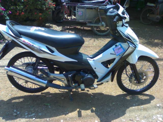 เวฟ125เอ็กซ์สตาร์ทมือ